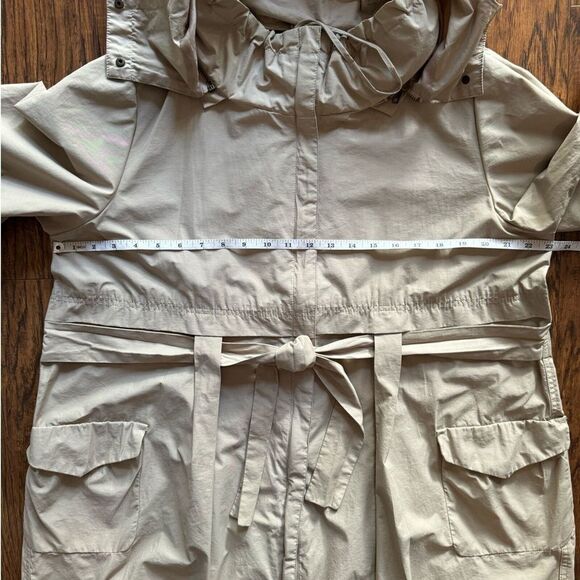 Womens Raincoat Rain Jacket Tan Hood Drawstring Waist Two Way Zipper Size XL - Picture 8 of 16